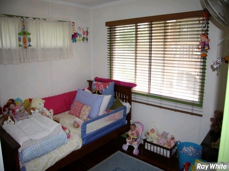 48 Farrant Street, Stafford Heights QLD 4053