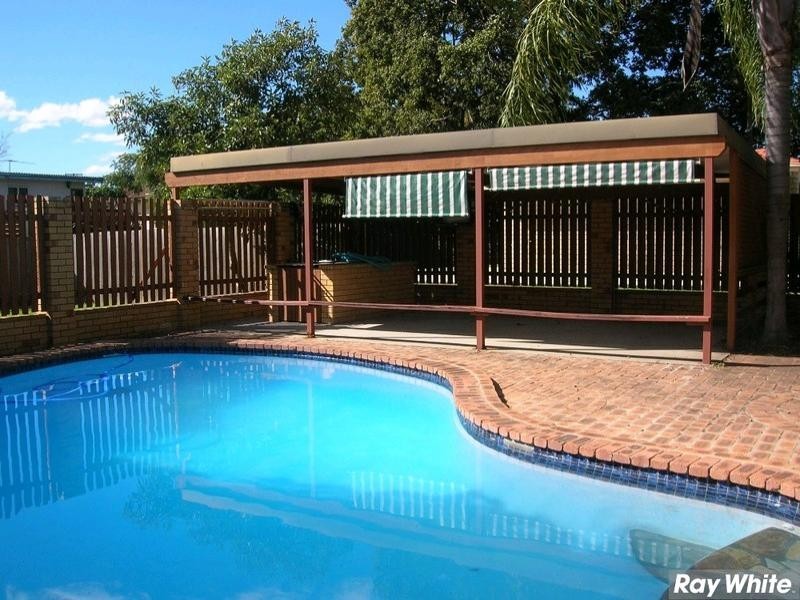 25 Burwood Road, Everton Park QLD 4053