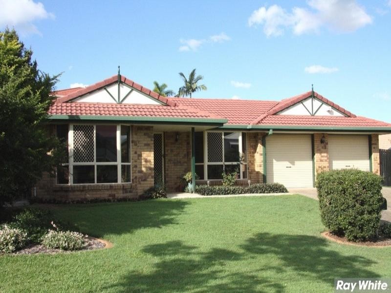 6 Howard Court, Arana Hills QLD 4054