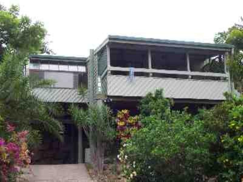 101 Redwood Street, Stafford Heights QLD 4053