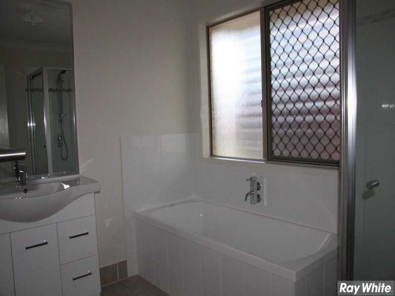 93 Suez Street, Mitchelton QLD 4053