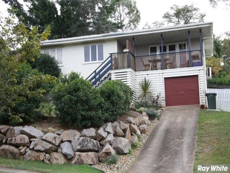 3 Sloane Street, Stafford Heights QLD 4053