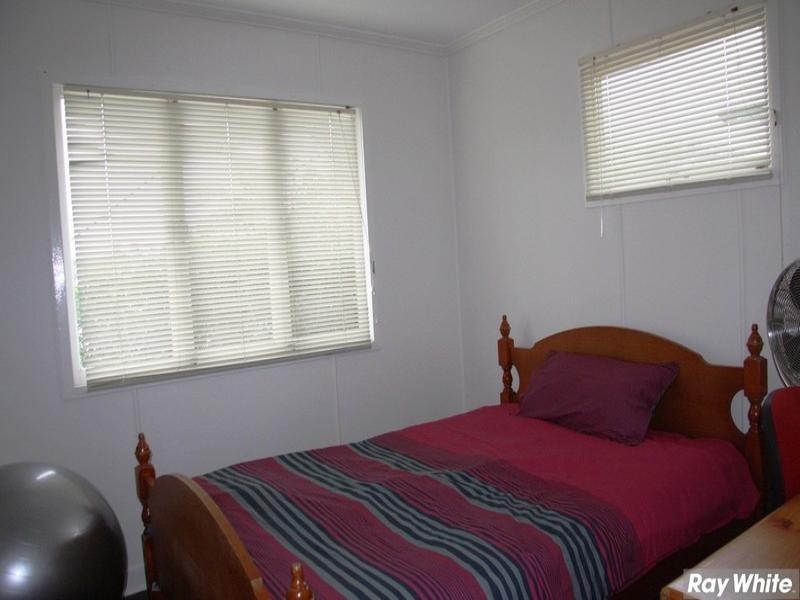 3 Sloane Street, Stafford Heights QLD 4053