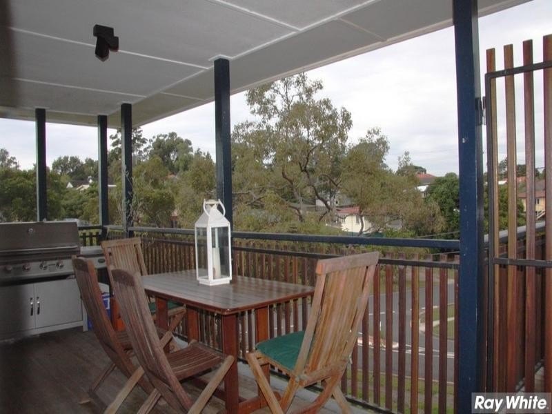 3 Sloane Street, Stafford Heights QLD 4053