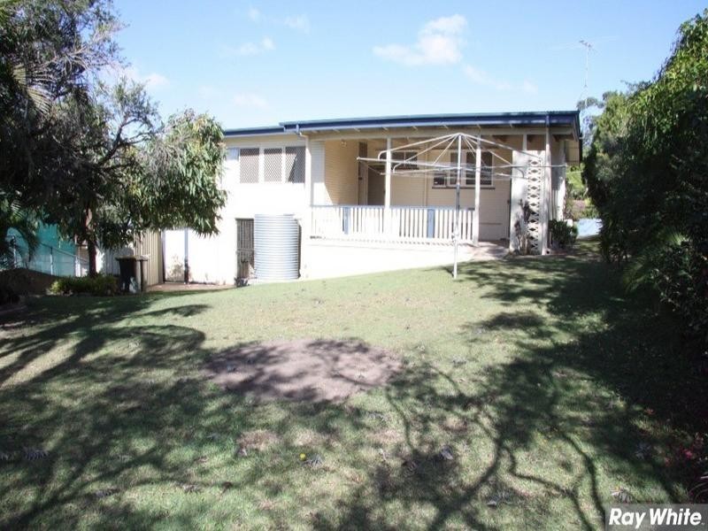 5 Sarina Street, Stafford Heights QLD 4053