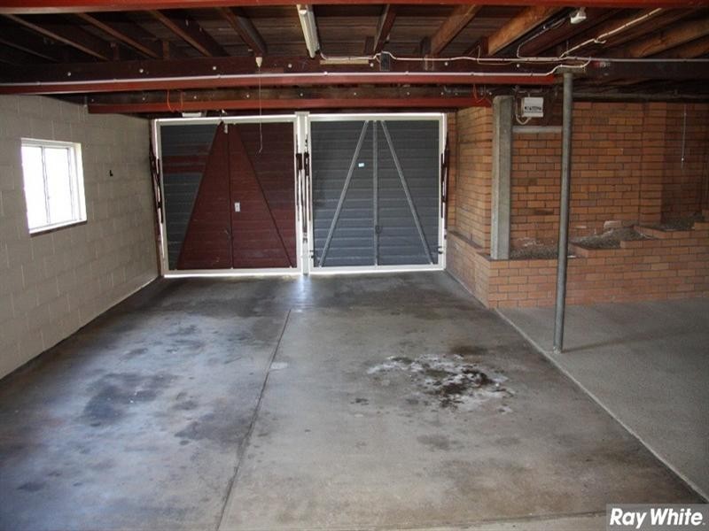 5 Sarina Street, Stafford Heights QLD 4053