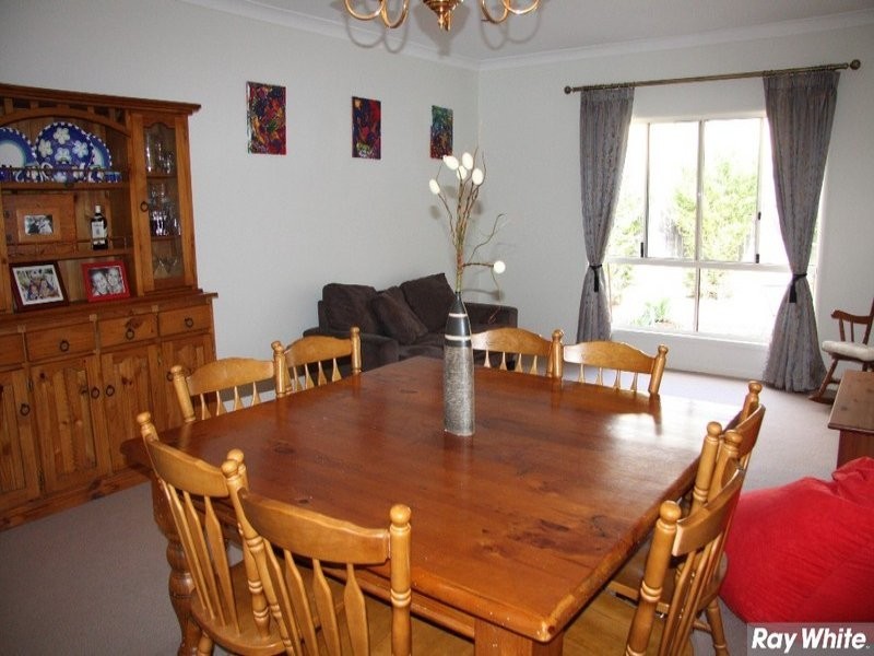 7 Mindi Court, Cashmere QLD 4500