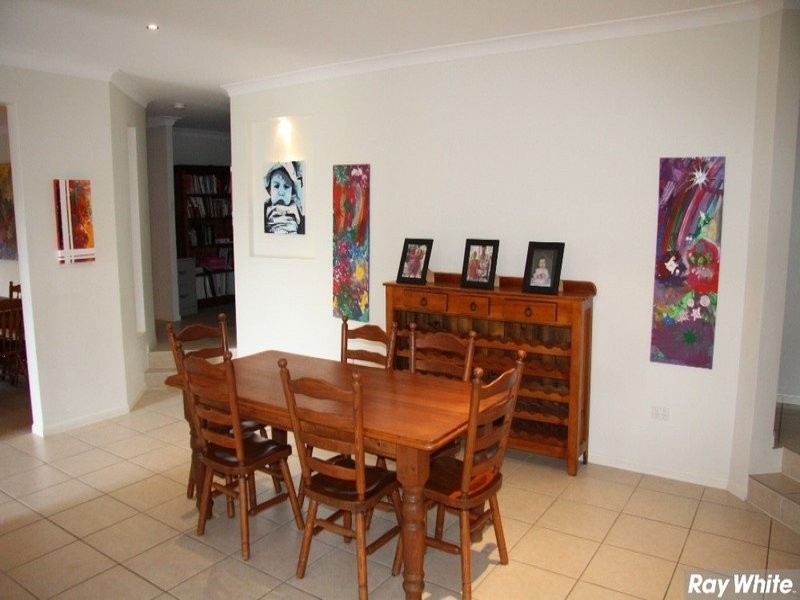 7 Mindi Court, Cashmere QLD 4500