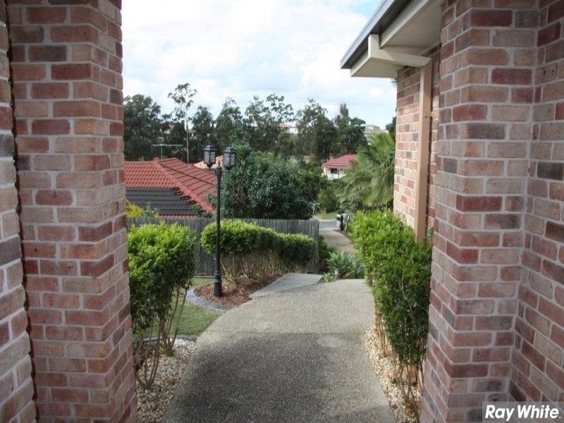 7 Mindi Court, Cashmere QLD 4500