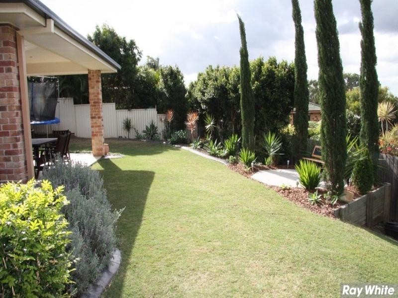 7 Mindi Court, Cashmere QLD 4500