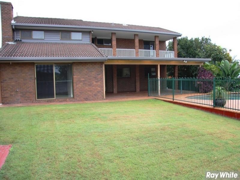 35 Edwards Drive, Albany Creek QLD 4035