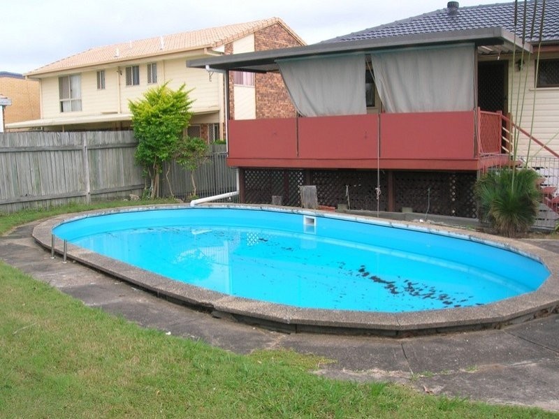 19 Derrima Crescent, Ferny Hills QLD 4055