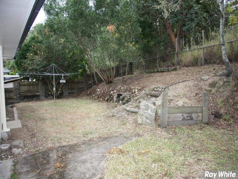 28 Cobbity Crescent, Arana Hills QLD 4054