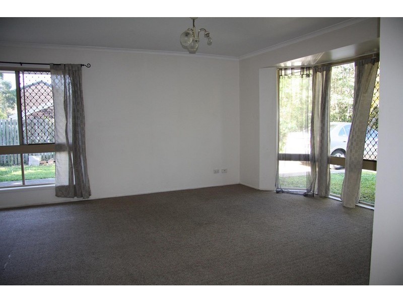 8 Beckett Road, Mcdowall QLD 4053