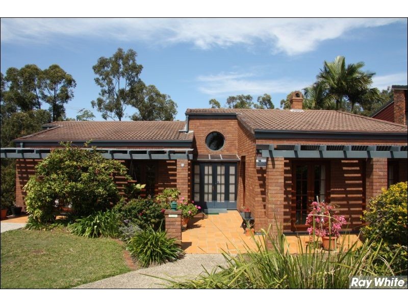 27 Leonarda Drive, Ferny Hills QLD 4055