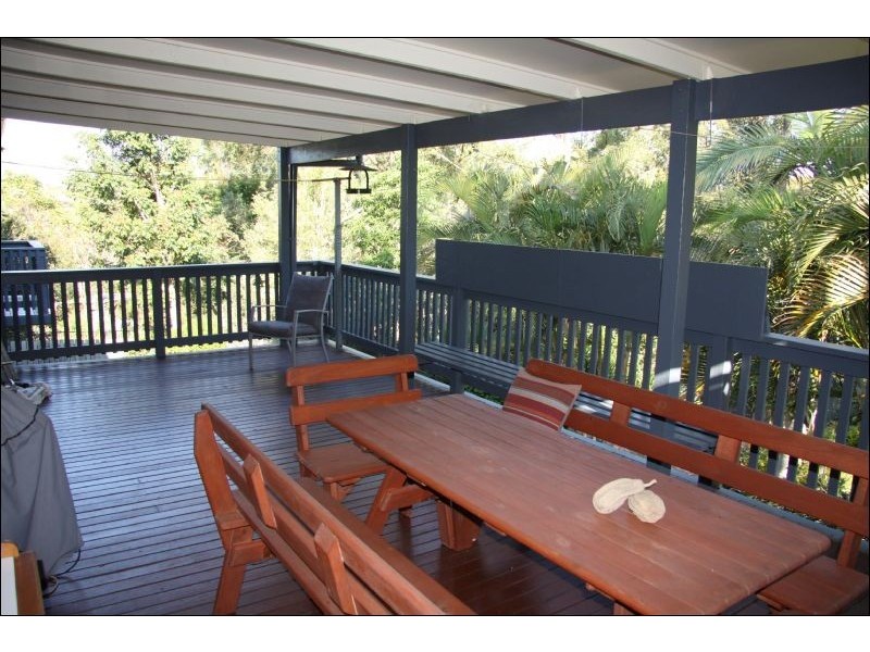 27 Leonarda Drive, Ferny Hills QLD 4055