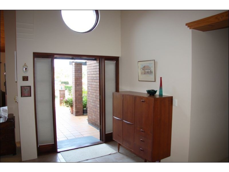 27 Leonarda Drive, Ferny Hills QLD 4055