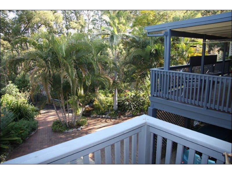 27 Leonarda Drive, Ferny Hills QLD 4055