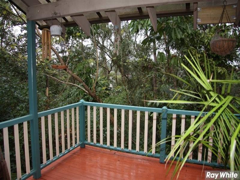 35 Leonarda Drive, Ferny Hills QLD 4055