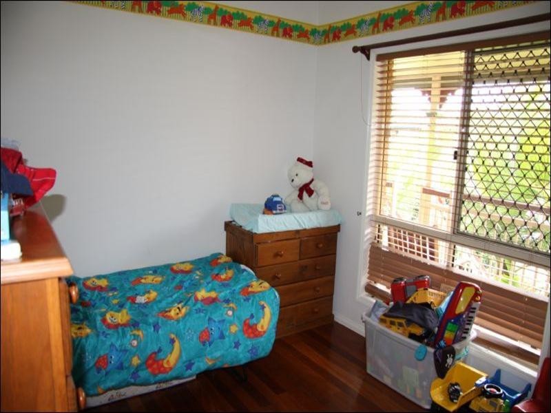 3 Redford Crescent, Mcdowall QLD 4053