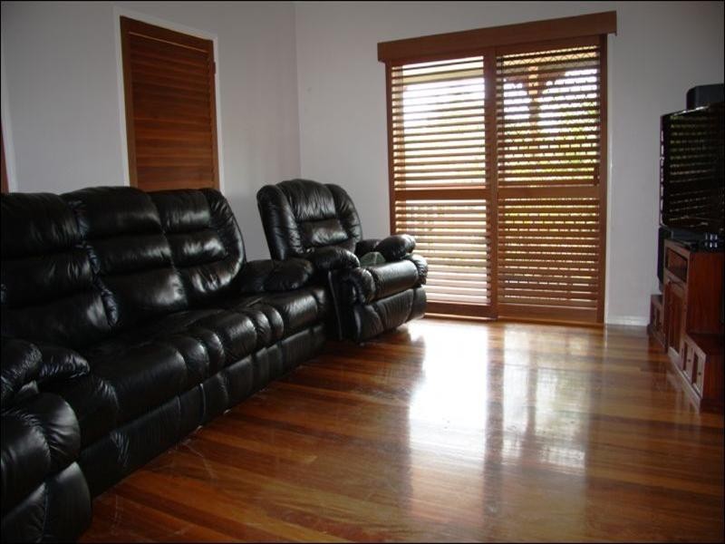 3 Redford Crescent, Mcdowall QLD 4053