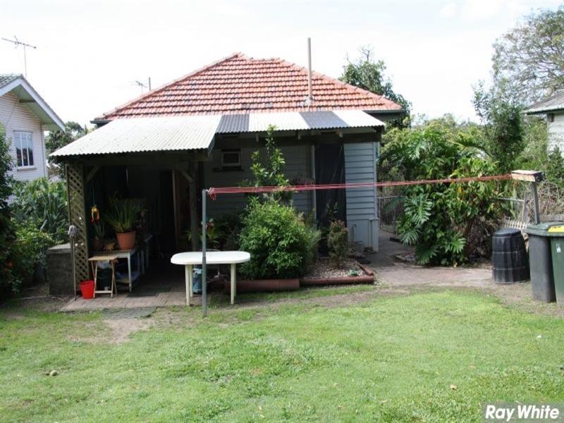 16 Hudson Avenue, Mitchelton QLD 4053