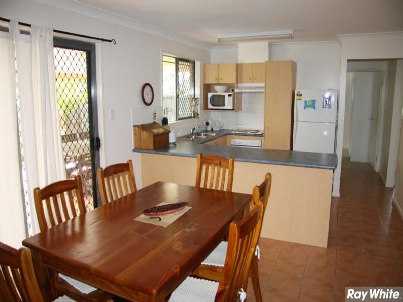 6 Oxford Place, Fitzgibbon QLD 4018