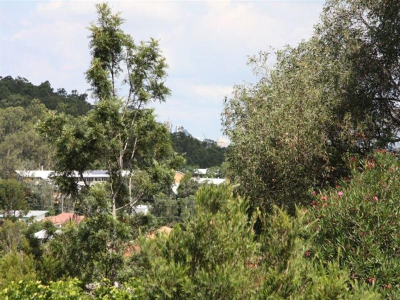 11 Greenhill Street, Everton Park QLD 4053