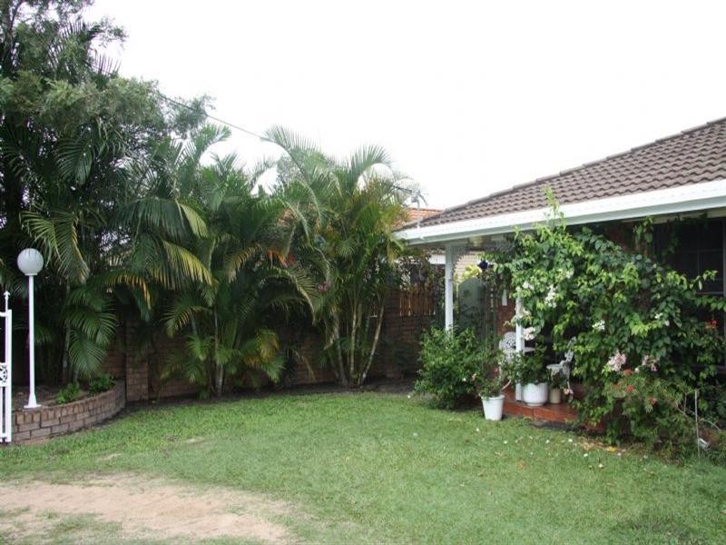 1390 Caboolture-Bribie Island Road, Ningi QLD 4511