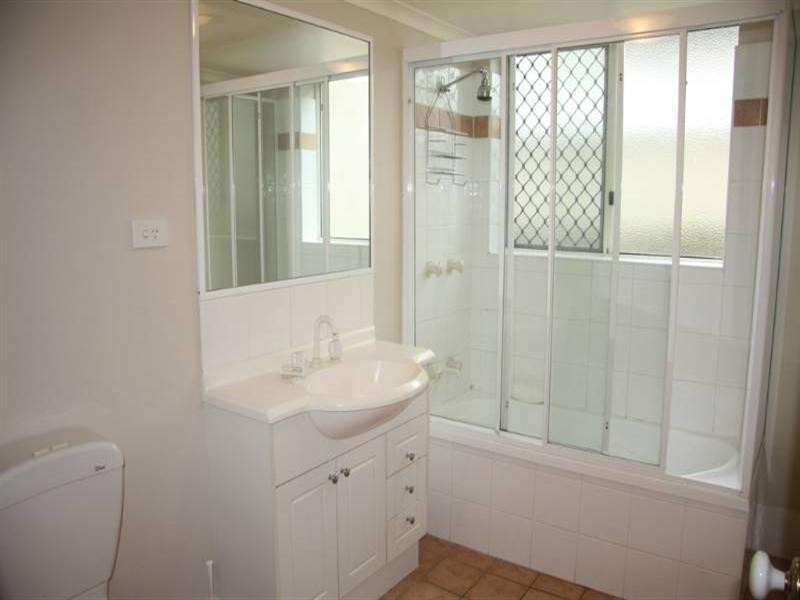 2/33 Buller Street, Everton Park QLD 4053