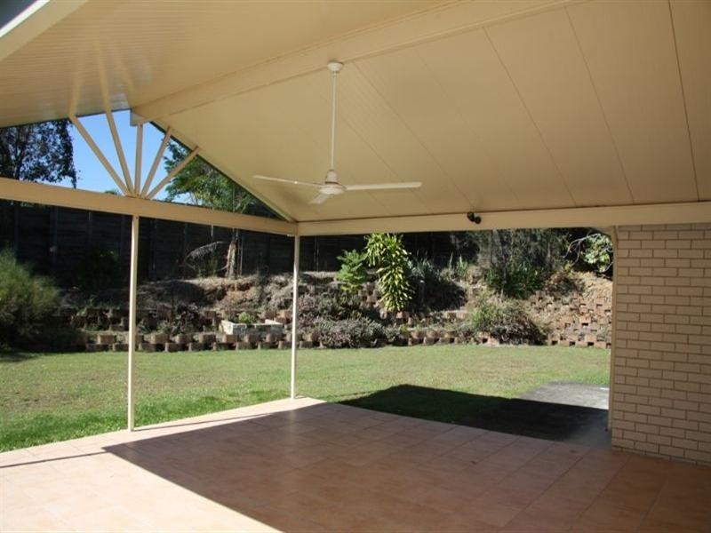 16 Stallone Circuit, Mcdowall QLD 4053