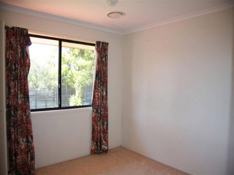16 Stallone Circuit, Mcdowall QLD 4053