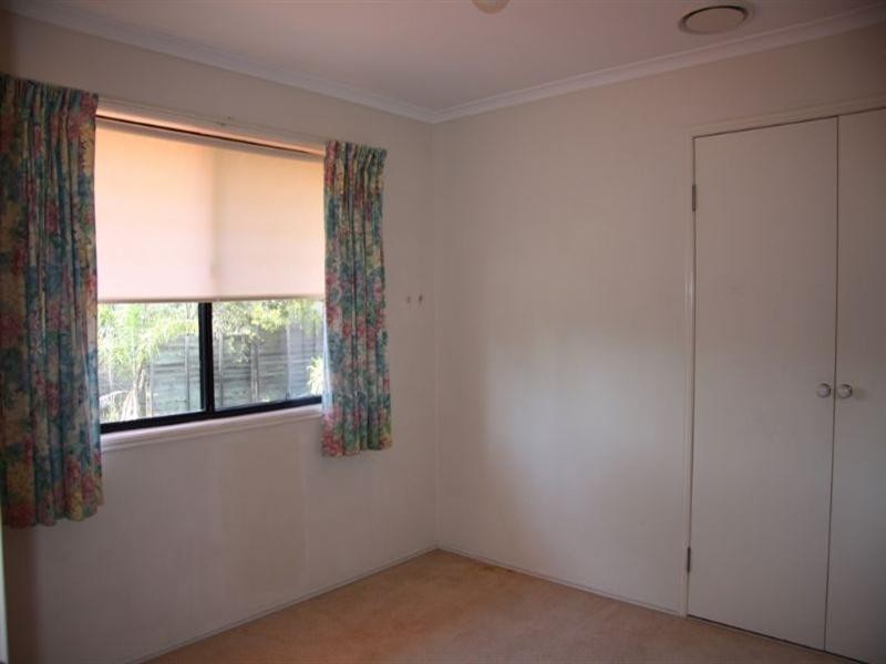 16 Stallone Circuit, Mcdowall QLD 4053
