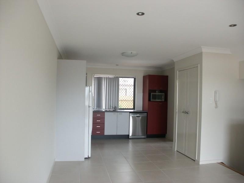 2/11 Griffith Street, Everton Park QLD 4053