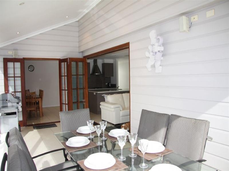 37 Noble Street, Clayfield QLD 4011