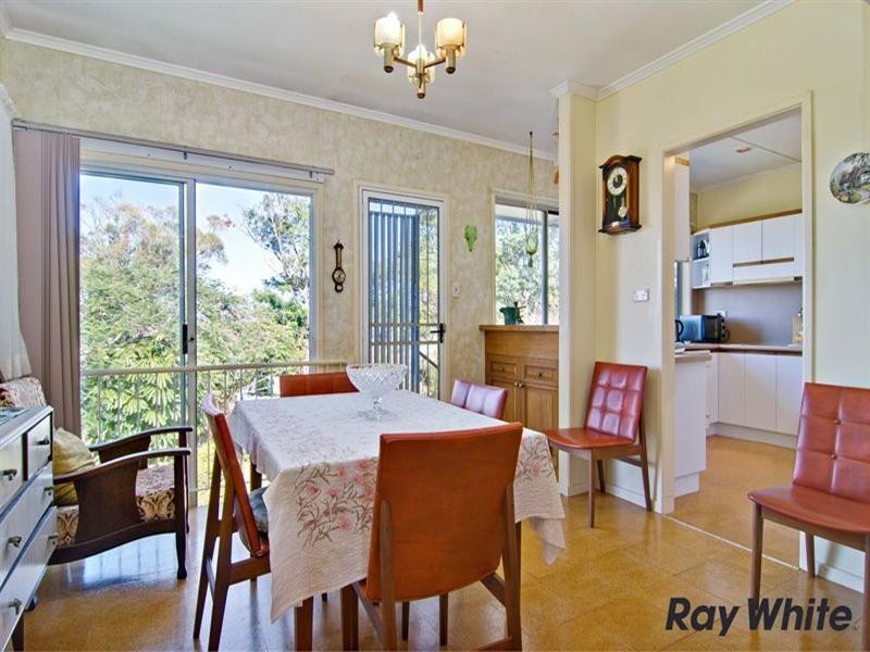 18 Deakin Street, Everton Park QLD 4053