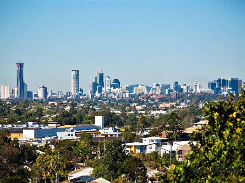 18 Deakin Street, Everton Park QLD 4053