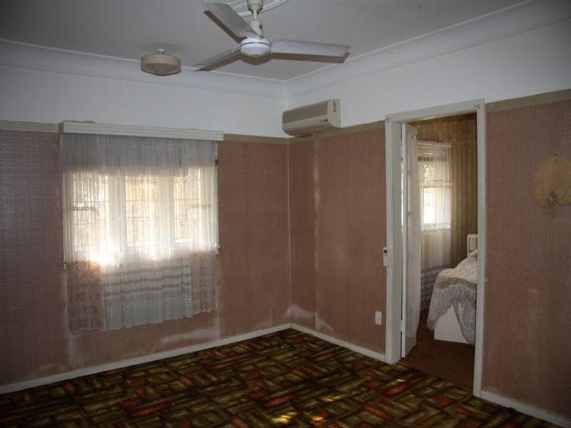 64 Gordon Parade, Everton Park QLD 4053