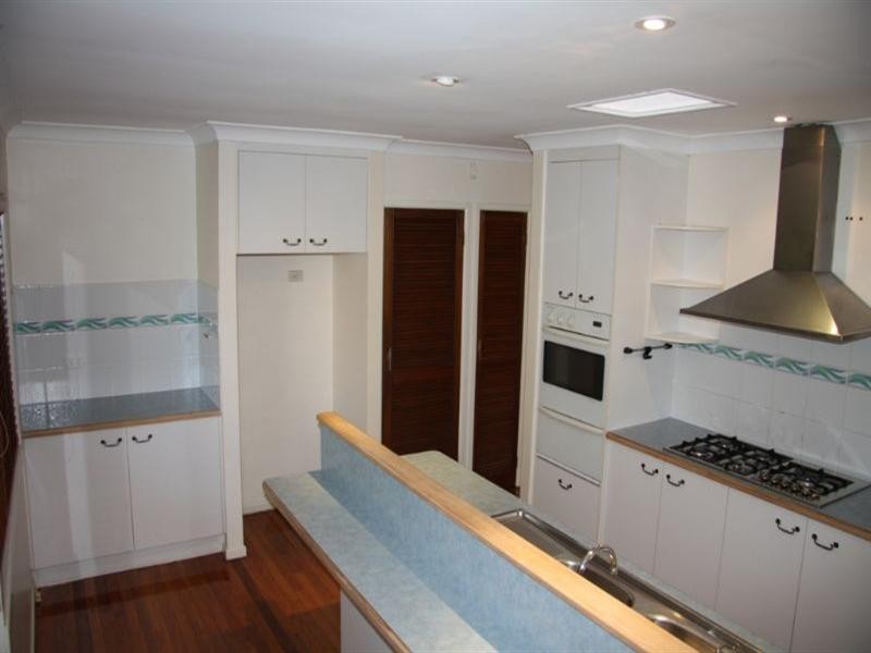 3 Wyngarde Street, Mcdowall QLD 4053