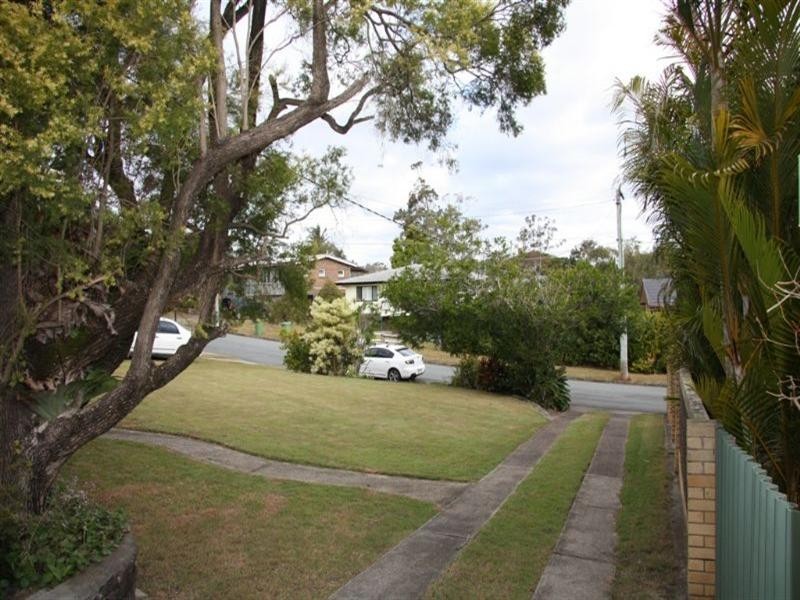 26 Corang Crescent, Ferny Hills QLD 4055