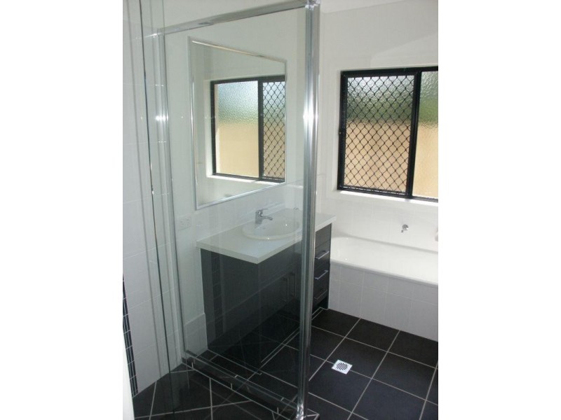 38 Ray Street, Carseldine QLD 4034