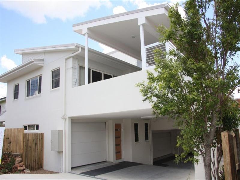 3 and4/3 Gamelin Crescent, Stafford QLD 4053