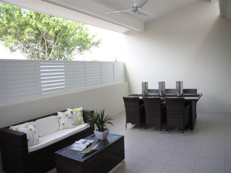 3 and4/3 Gamelin Crescent, Stafford QLD 4053