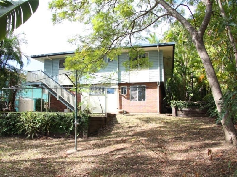 18 Irruka Crescent, Ferny Hills QLD 4055