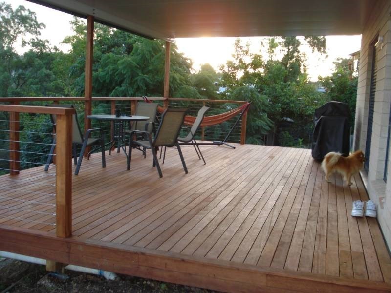 6 Woodmere Street, Ferny Hills QLD 4055