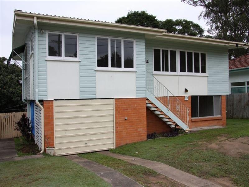 18 Hornby Street, Everton Park QLD 4053