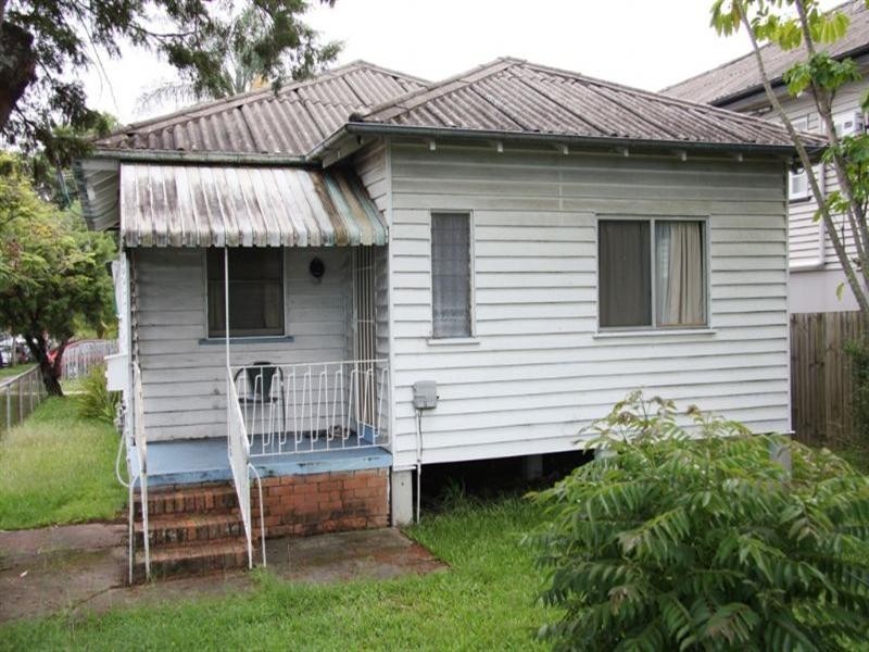 90 Blackwood Street, Mitchelton QLD 4053