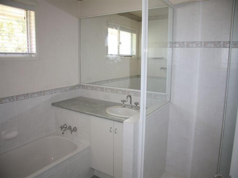 10 Rossolete Street, Everton Park QLD 4053