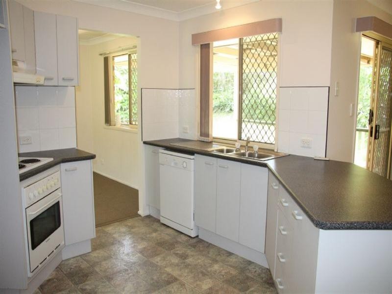 66 Hillenvale Avenue, Arana Hills QLD 4054