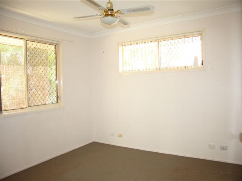 66 Hillenvale Avenue, Arana Hills QLD 4054